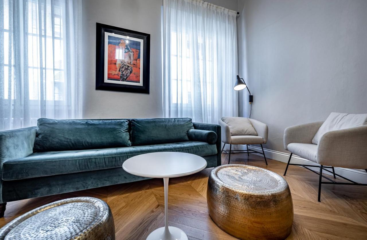 Hs4U Ricasoli Luxury Apartment Near Duomo N. 3 Florens Exteriör bild