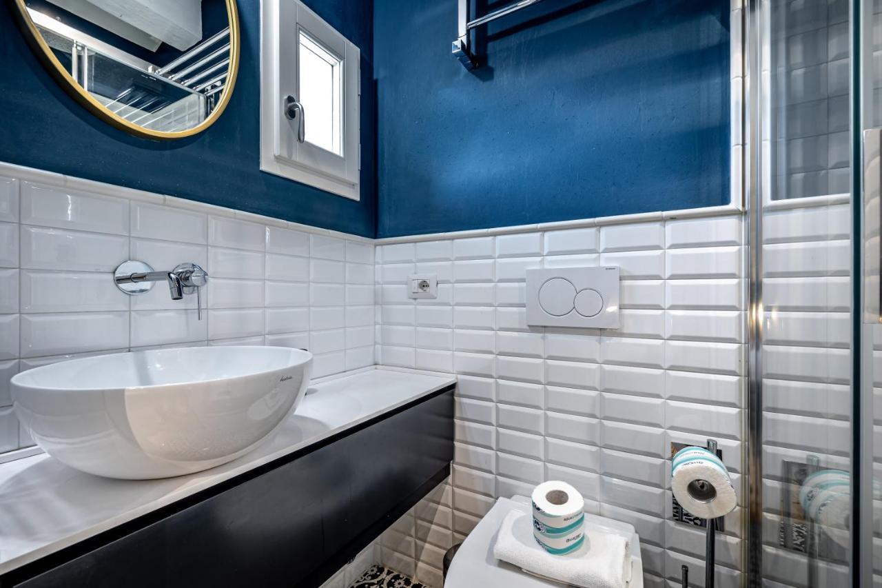 Hs4U Ricasoli Luxury Apartment Near Duomo N. 3 Florens Exteriör bild