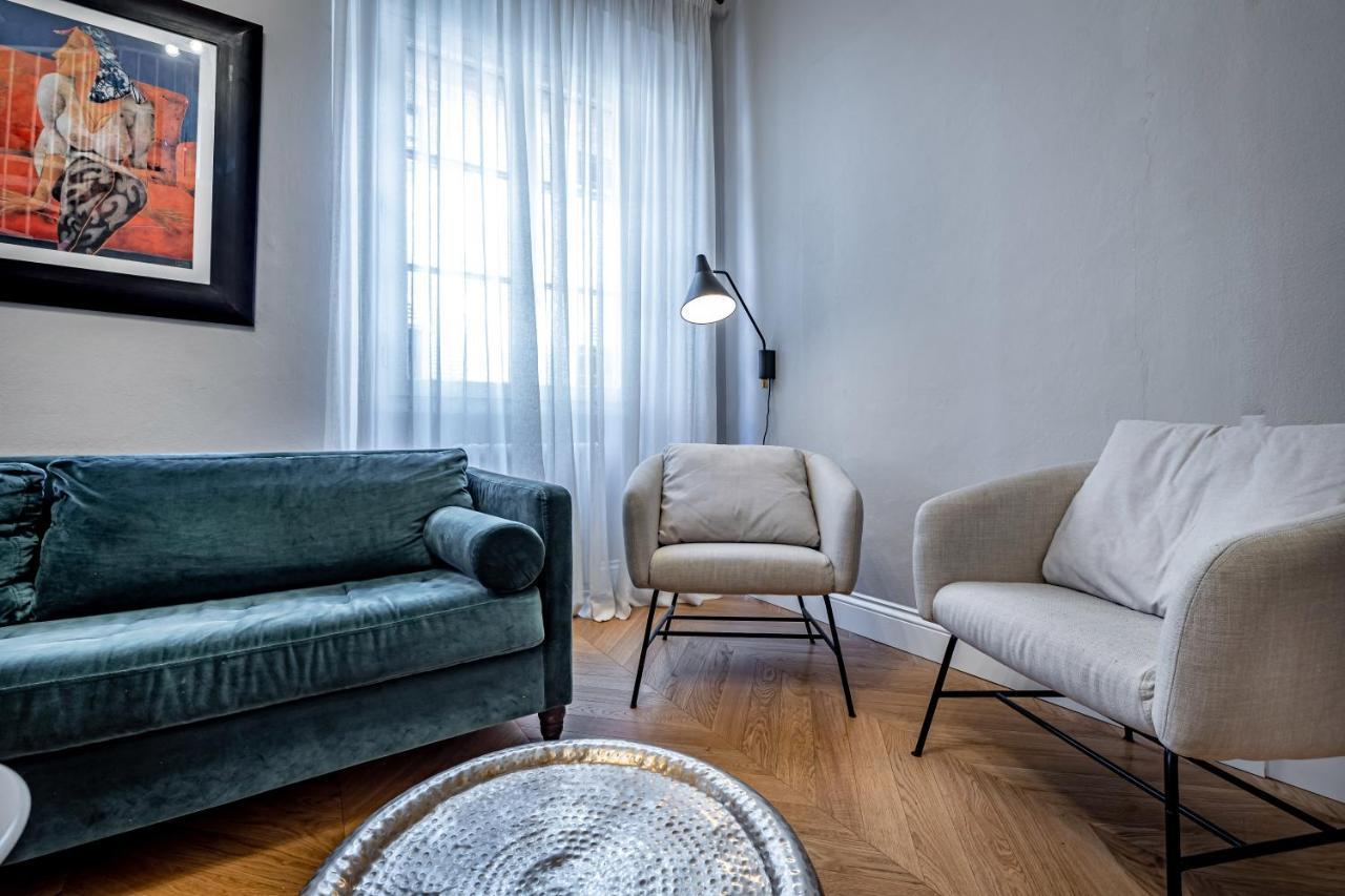 Hs4U Ricasoli Luxury Apartment Near Duomo N. 3 Florens Exteriör bild
