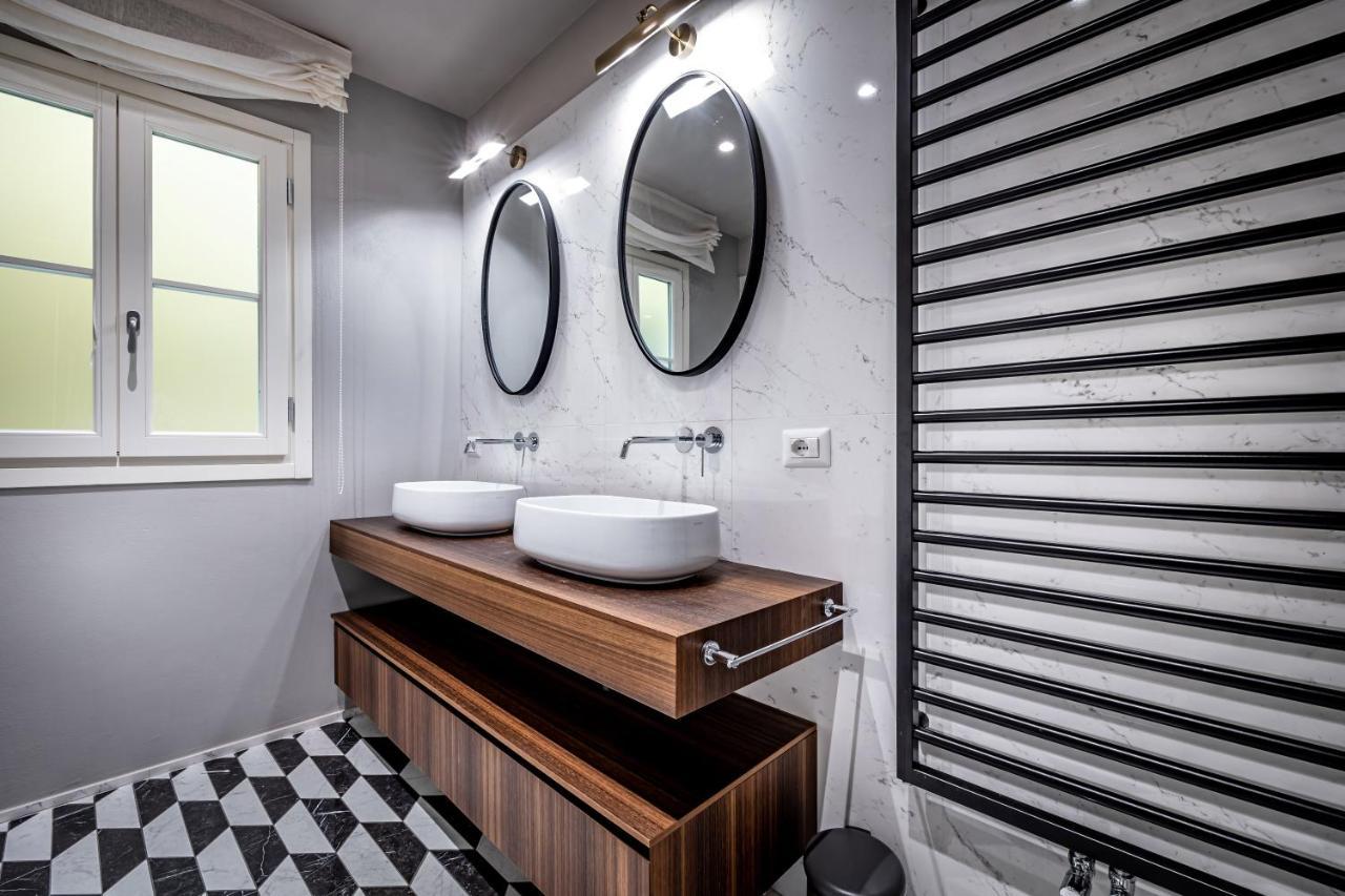 Hs4U Ricasoli Luxury Apartment Near Duomo N. 3 Florens Exteriör bild